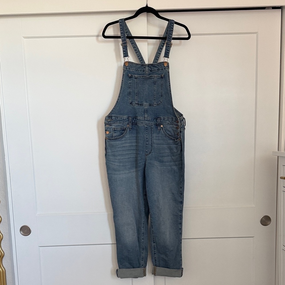 Universal Thread Blue Denim Overalls